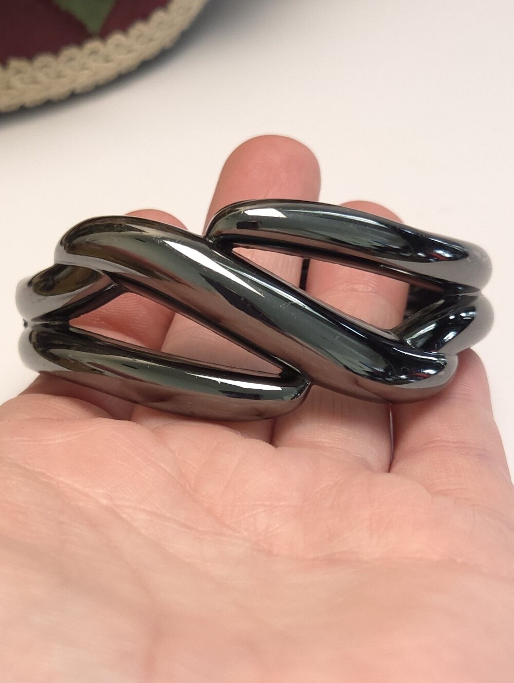 Lia Sophia Galena Gun Metal Hematite Tone Hinge Bracelet - Picture 4 of 9